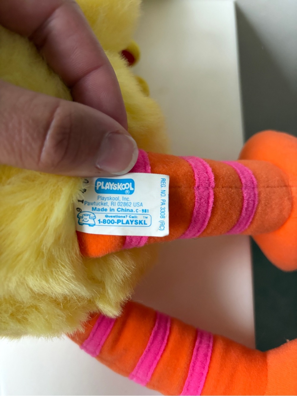 Vintage Playskool Sesame Street Big Bird Hand Puppet - Picture 6 of 6
